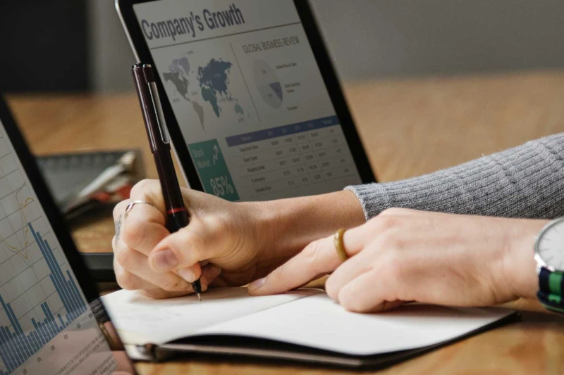 Asesoría Contable y Tributaria